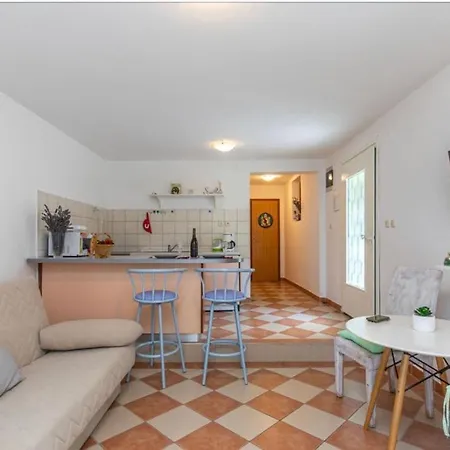 Lina Holiday home *