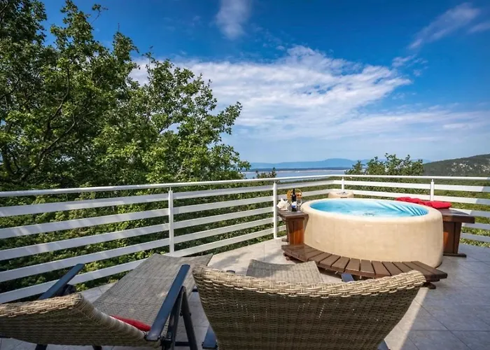 Lina بيت للعطل تْسْغيكفانِتْسا