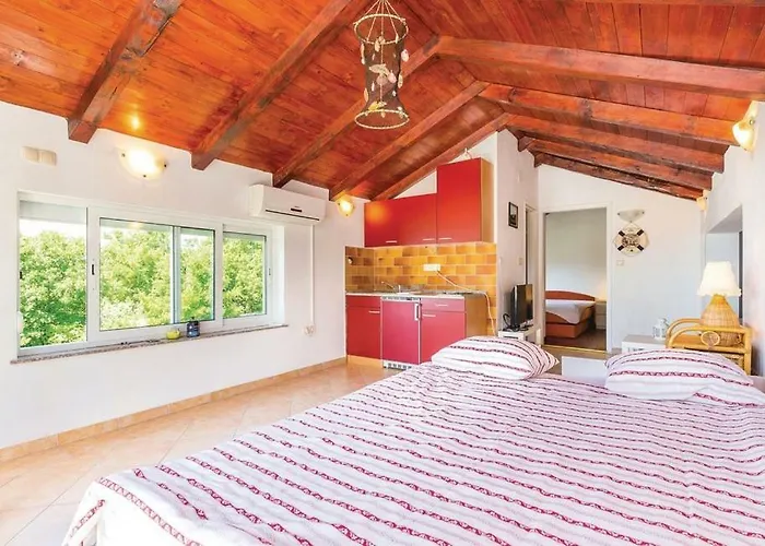 Lina بيت للعطل