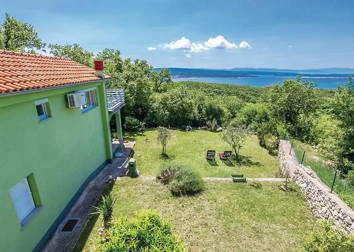 Lina بيت للعطل تْسْغيكفانِتْسا