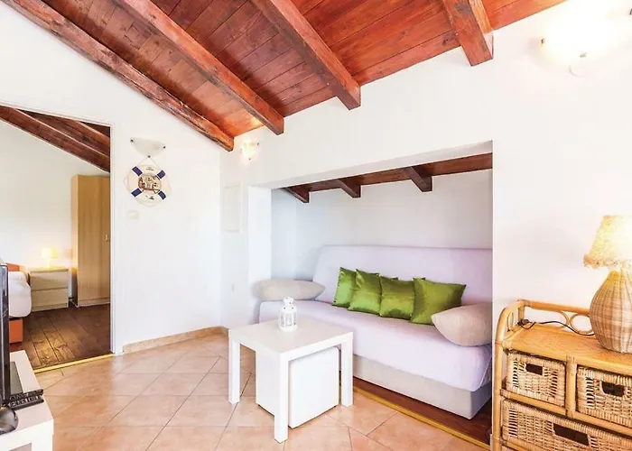 بيت للعطل Lina